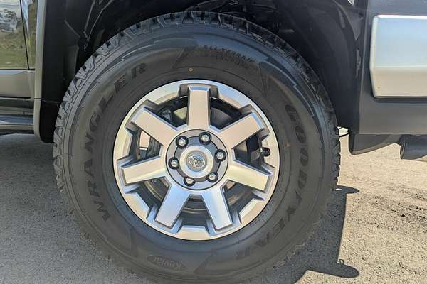 2013 Toyota FJ Cruiser GSJ15R