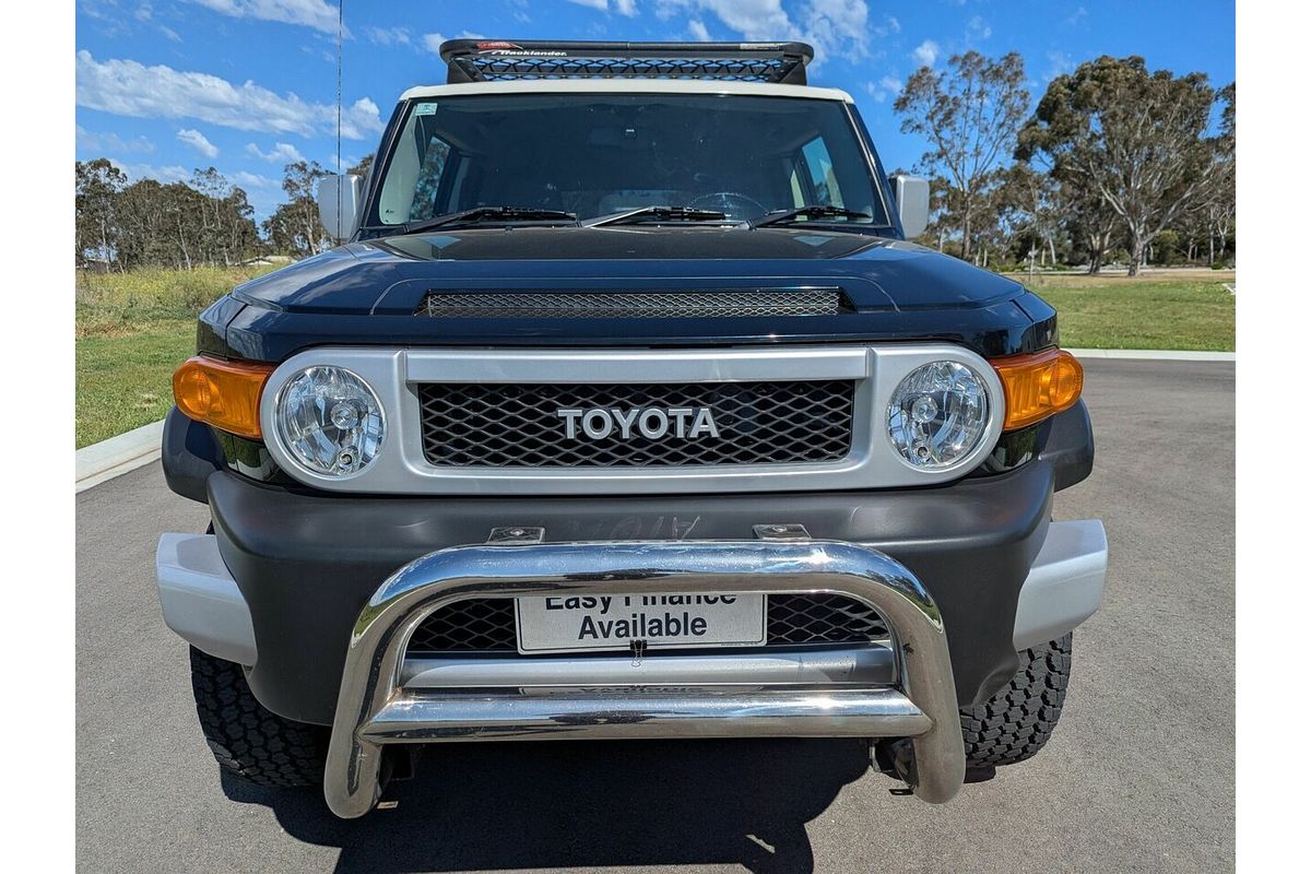 2013 Toyota FJ Cruiser GSJ15R