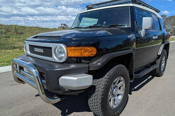 2013 Toyota FJ Cruiser GSJ15R