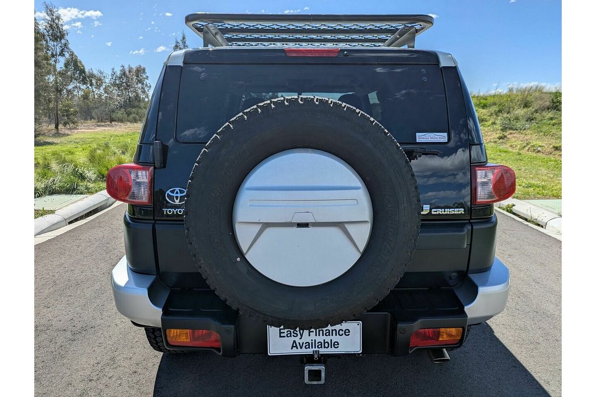 2013 Toyota FJ Cruiser GSJ15R