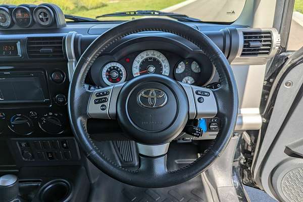 2013 Toyota FJ Cruiser GSJ15R