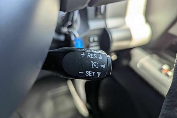 2013 Toyota FJ Cruiser GSJ15R