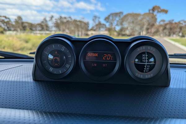 2013 Toyota FJ Cruiser GSJ15R