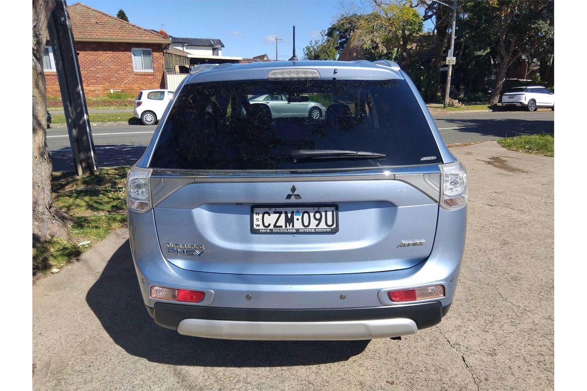 2014 Mitsubishi Outlander PHEV Aspire ZJ