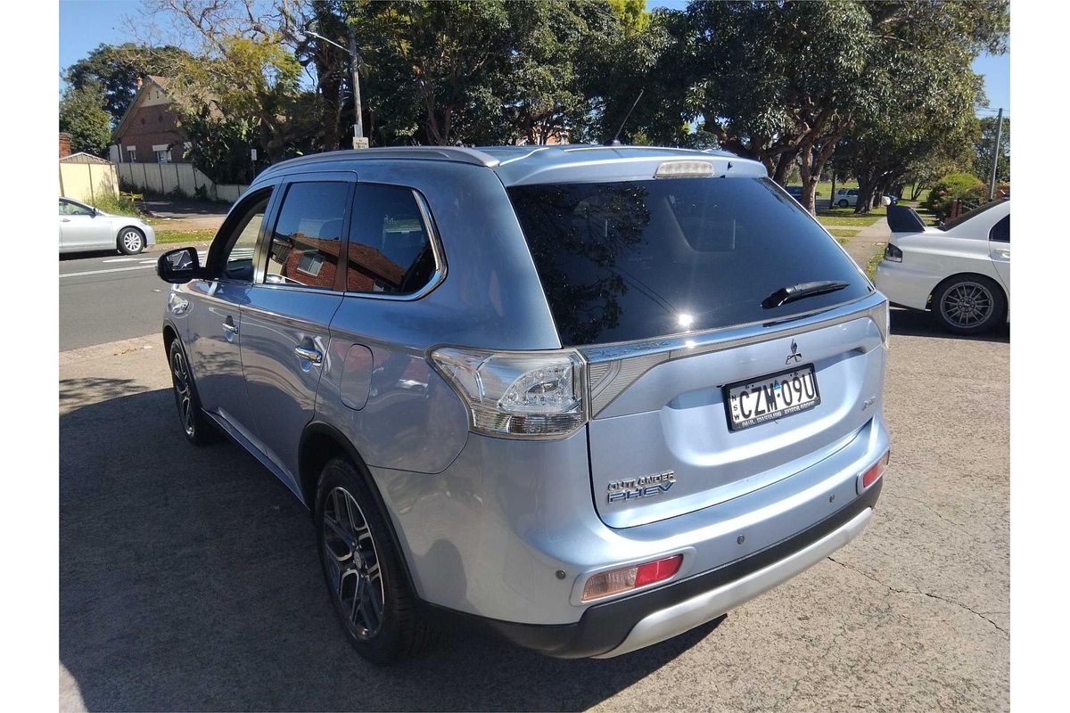 2014 Mitsubishi Outlander PHEV Aspire ZJ