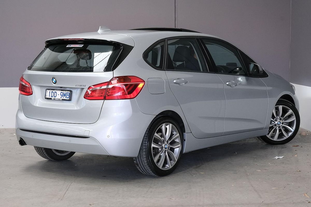 2015 BMW 2 Series 218i Sport Line F45