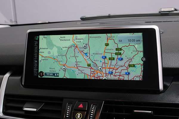 2015 BMW 2 Series 218i Sport Line F45
