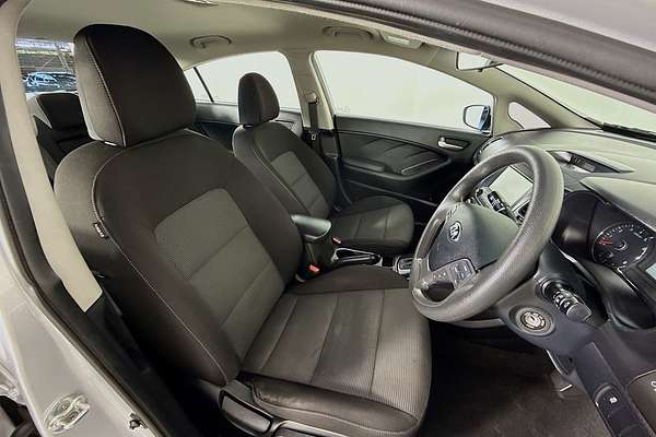 2018 Kia Cerato S YD