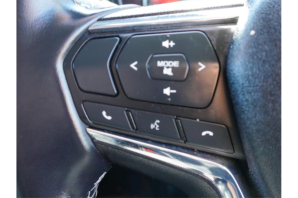 2023 Isuzu MU-X LS-U
