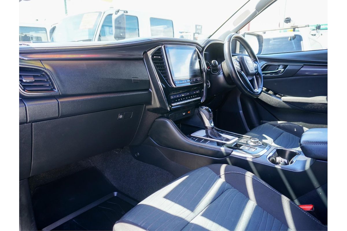2023 Isuzu MU-X LS-U