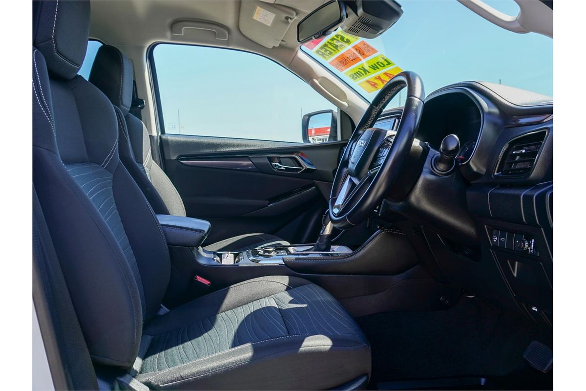 2023 Isuzu MU-X LS-U
