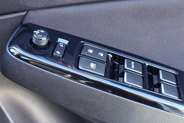 2023 Isuzu MU-X LS-U