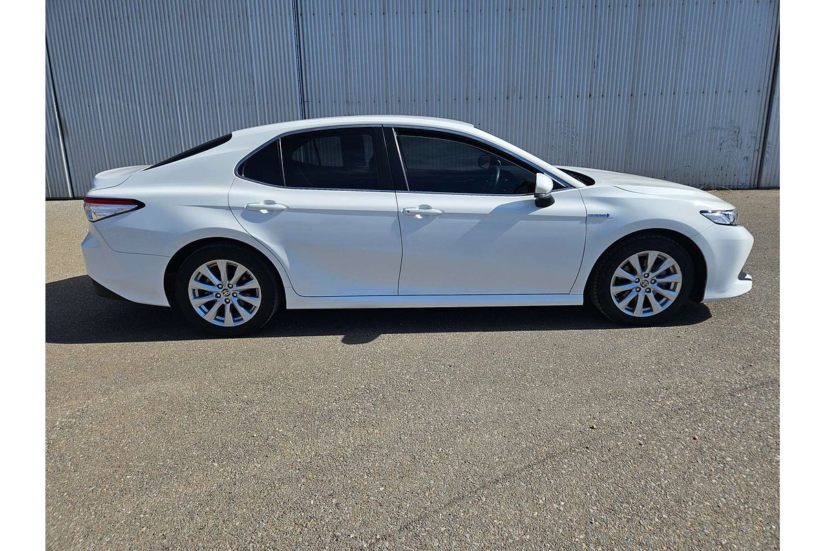 2020 Toyota Camry Ascent