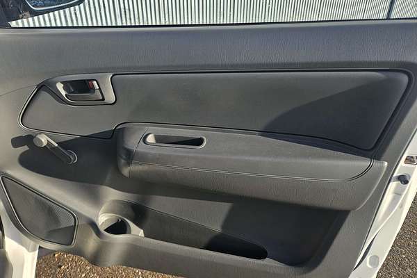 2011 Toyota Hilux WORKMATE KUN16R MY12 REAR WHEEL DRIVE
