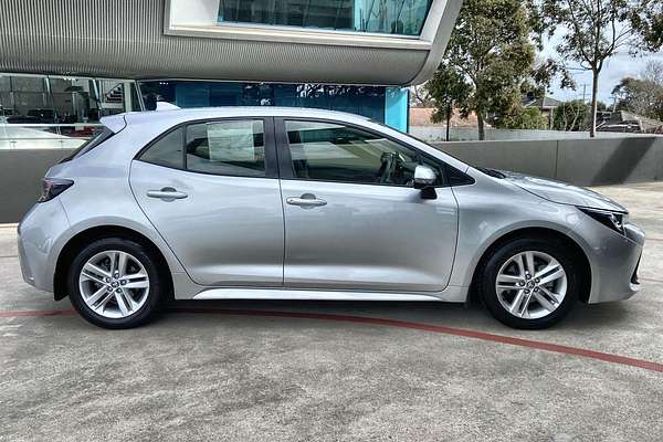 2020 Toyota Corolla Ascent Sport MZEA12R