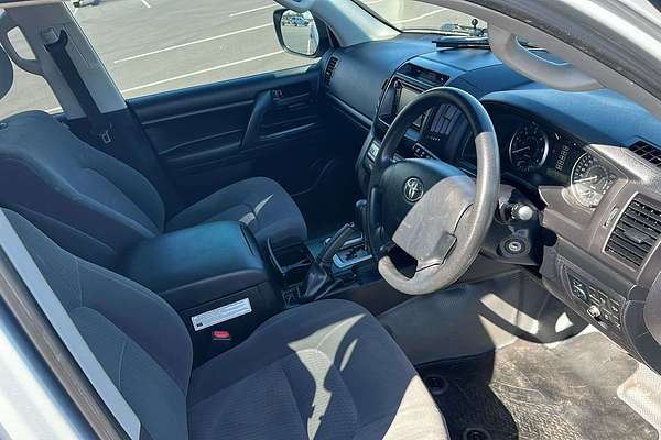 2020 Toyota Landcruiser GX VDJ200R