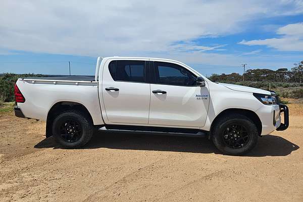 2022 Toyota Hilux