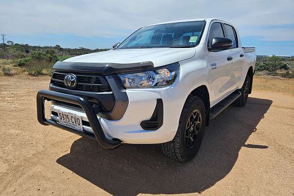 2022 Toyota Hilux