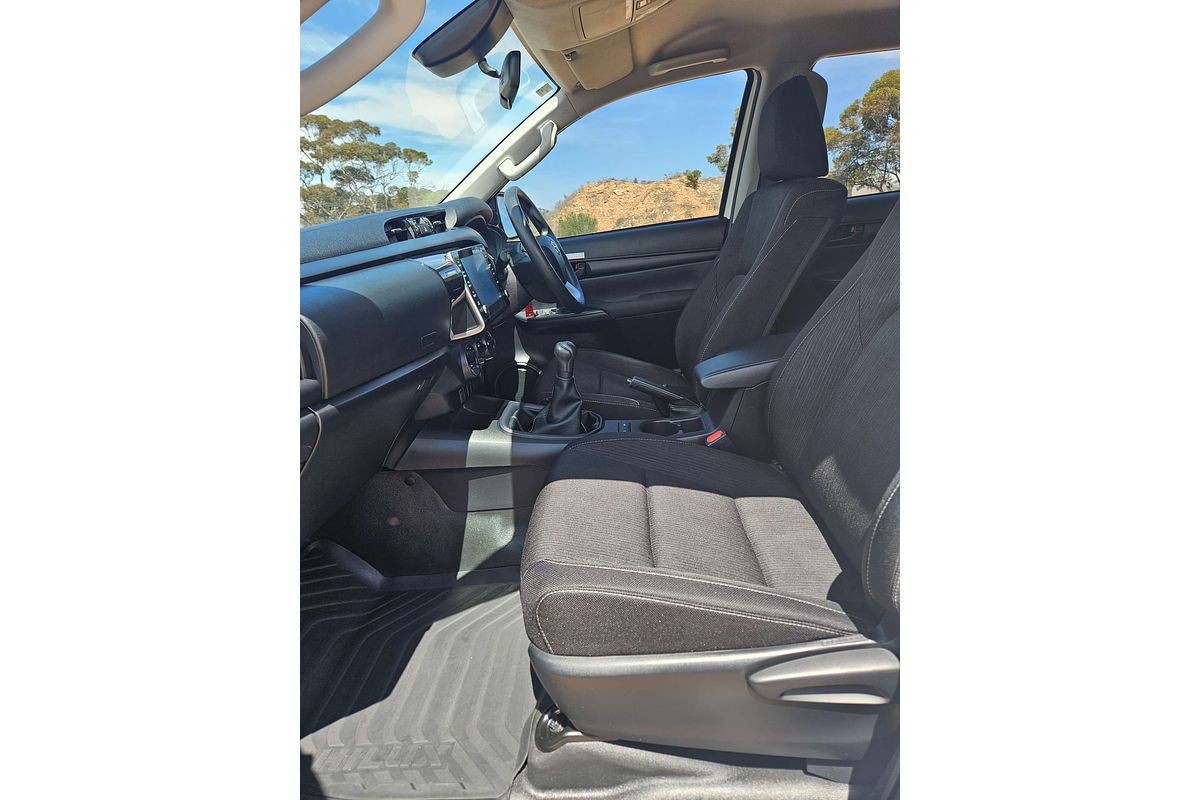2022 Toyota Hilux
