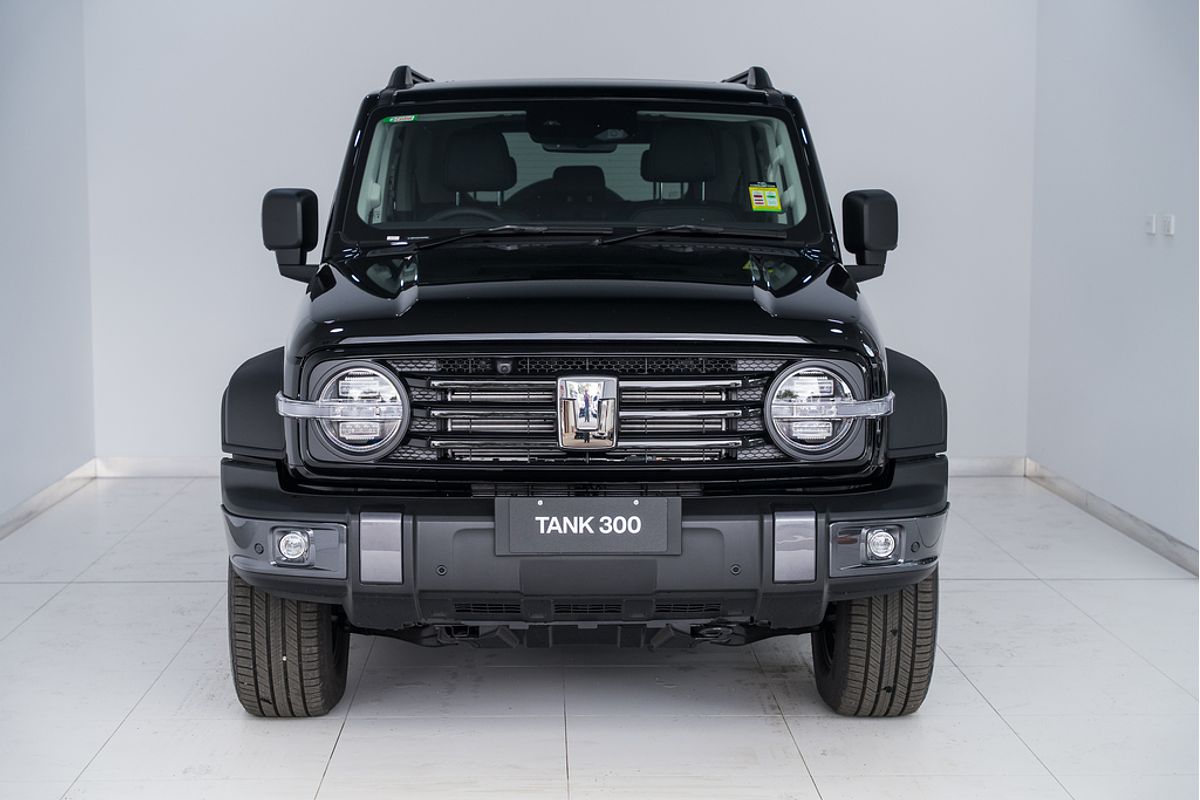 2025 GWM Tank 300 Ultra Hybrid P01