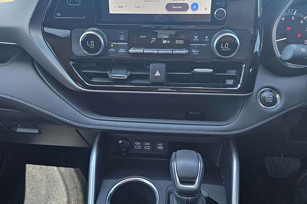 2023 Toyota Kluger GX