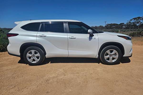 2023 Toyota Kluger GX