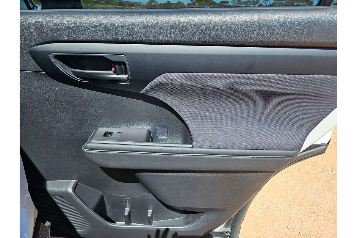 2023 Toyota Kluger GX