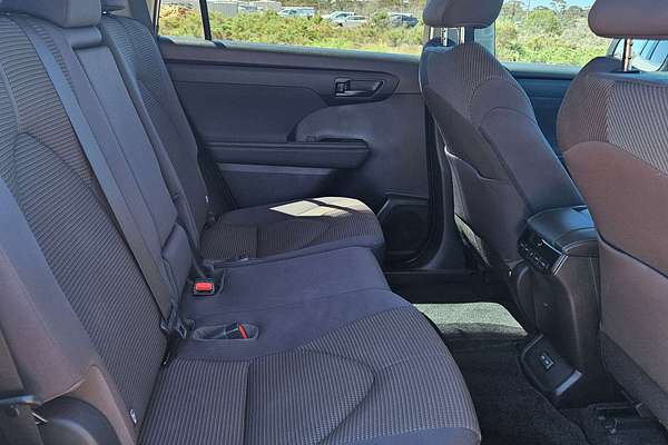 2023 Toyota Kluger GX
