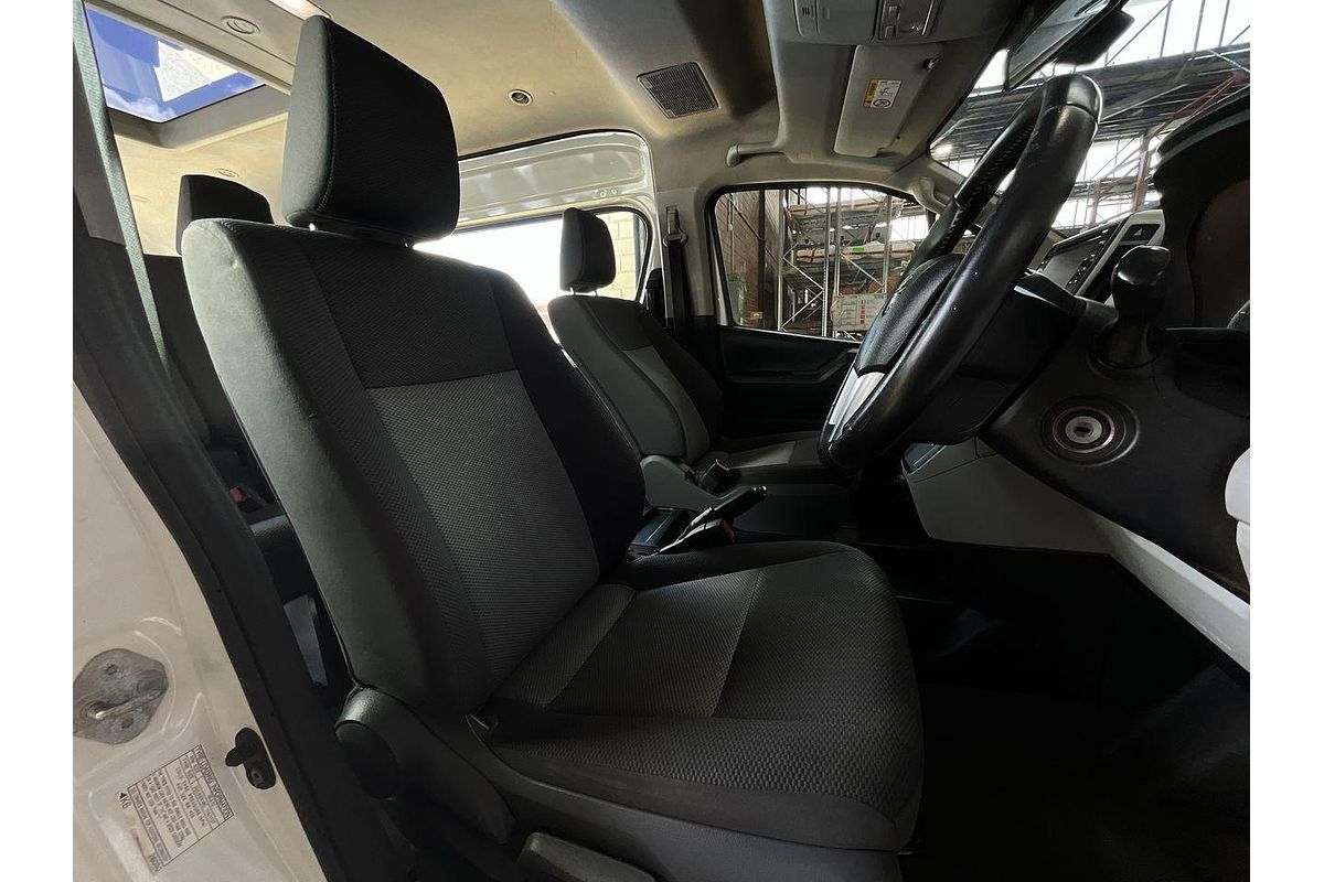 2020 Toyota Hiace Commuter GDH322R ELWB High Roof