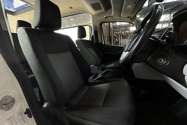 2020 Toyota Hiace Commuter GDH322R ELWB High Roof