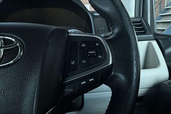 2020 Toyota Hiace Commuter GDH322R ELWB High Roof