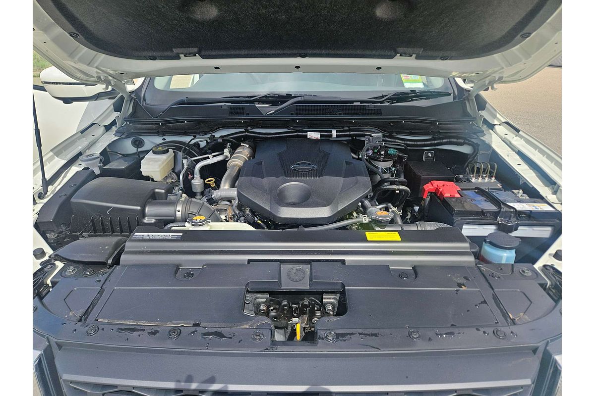2024 Nissan Navara ST D23