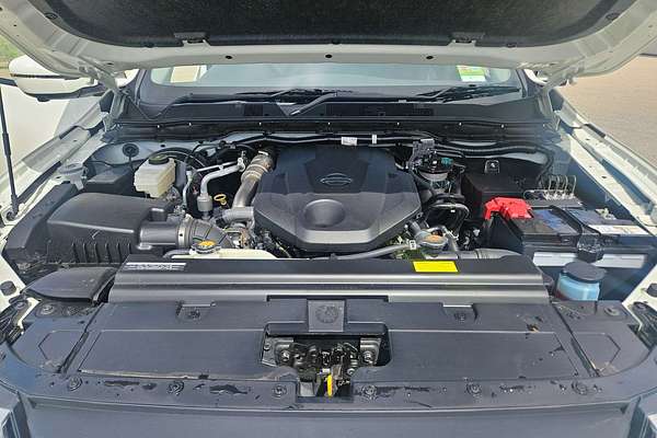 2024 Nissan Navara ST D23