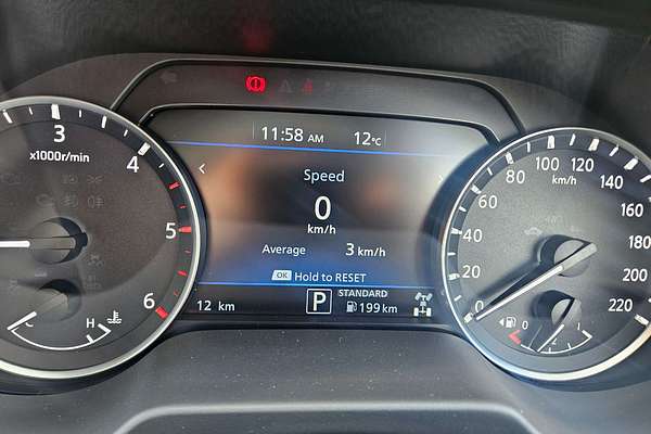 2024 Nissan Navara ST D23
