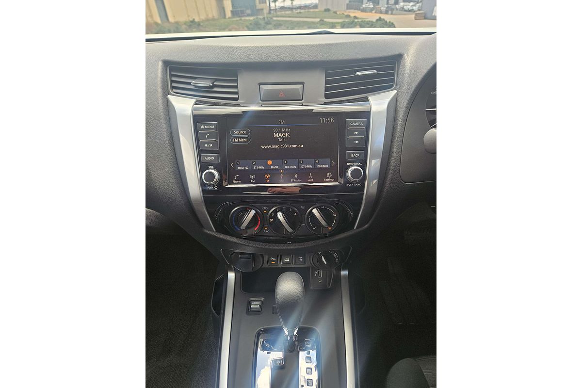 2024 Nissan Navara ST D23
