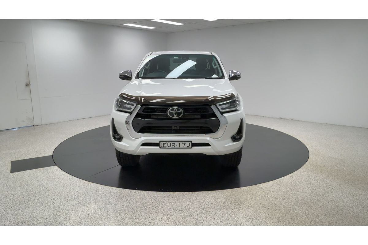 2022 Toyota Hilux SR5 GUN126R 4X4