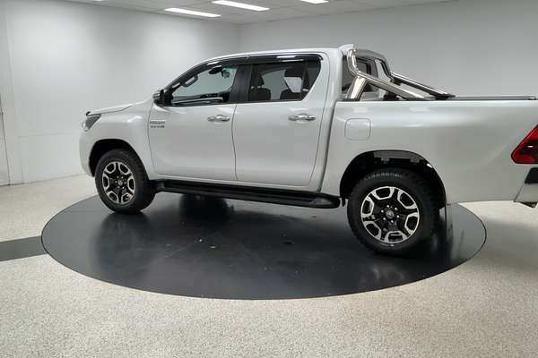 2022 Toyota Hilux SR5 GUN126R 4X4