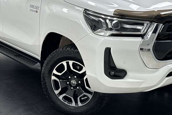 2022 Toyota Hilux SR5 GUN126R 4X4