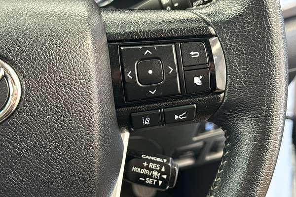 2022 Toyota Hilux SR5 GUN126R 4X4