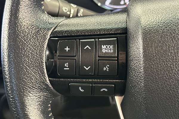 2022 Toyota Hilux SR5 GUN126R 4X4