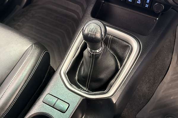 2022 Toyota Hilux SR5 GUN126R 4X4