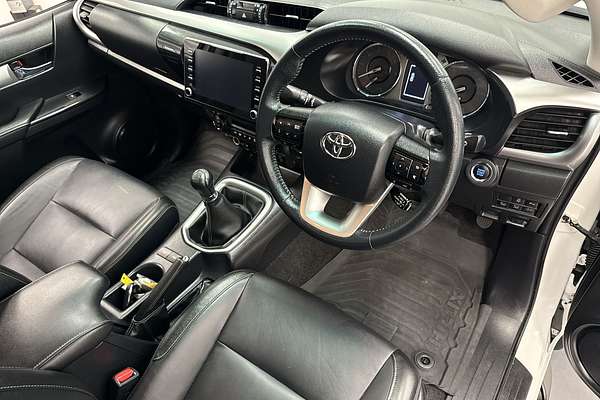 2022 Toyota Hilux SR5 GUN126R 4X4