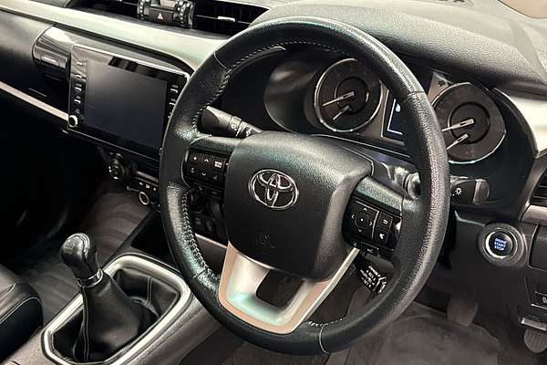 2022 Toyota Hilux SR5 GUN126R 4X4