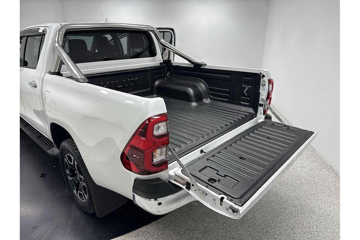 2022 Toyota Hilux SR5 GUN126R 4X4