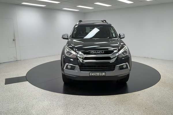 2021 Isuzu MU-X LS-T