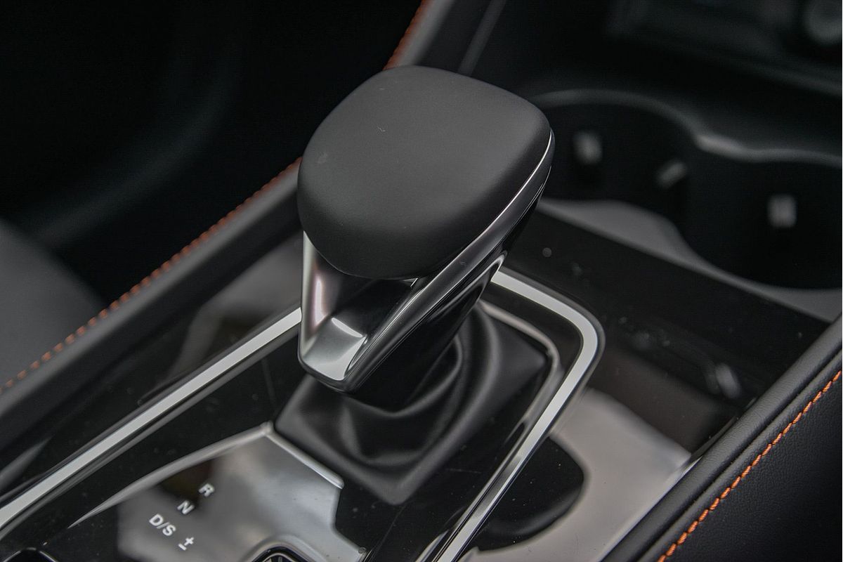 2025 MG HS Hybrid+ Essence AS33H