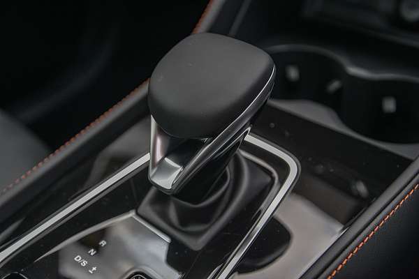 2025 MG HS Hybrid+ Essence AS33H