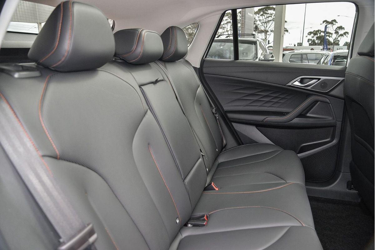 2025 MG HS Hybrid+ Essence AS33H