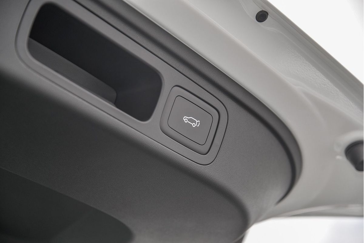 2025 MG HS Hybrid+ Essence AS33H