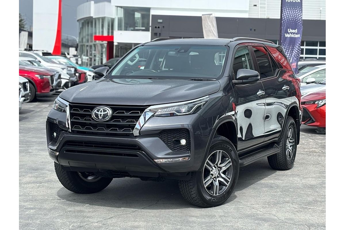 2024 Toyota Fortuner GXL GUN156R